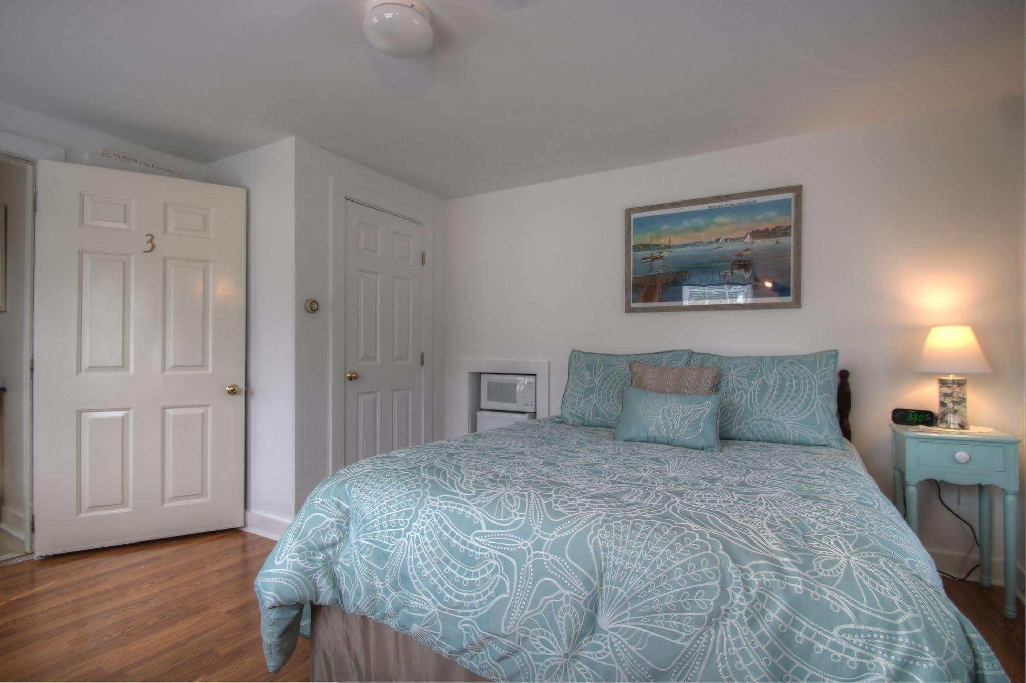 The Tern Inn Bed & Breakfast And Cottages West Harwich ภายนอก รูปภาพ